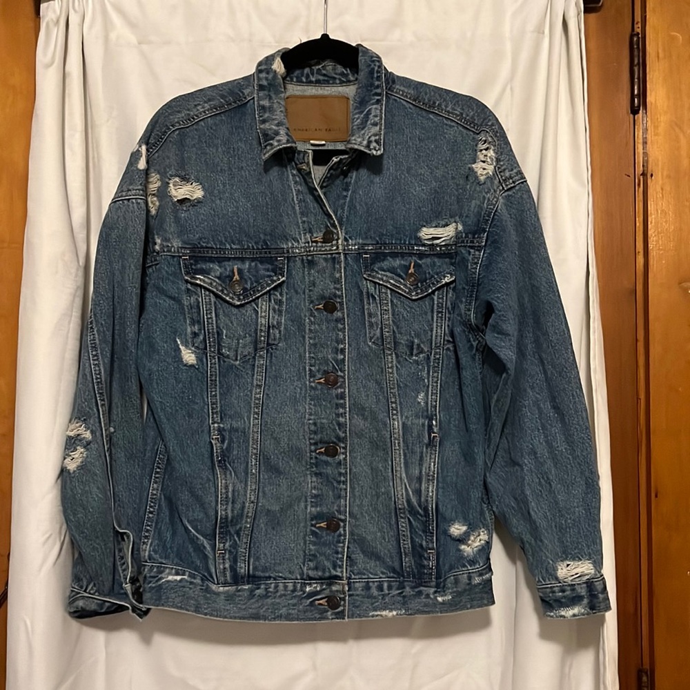 AE Oversized Boyfriend Jean Jacket